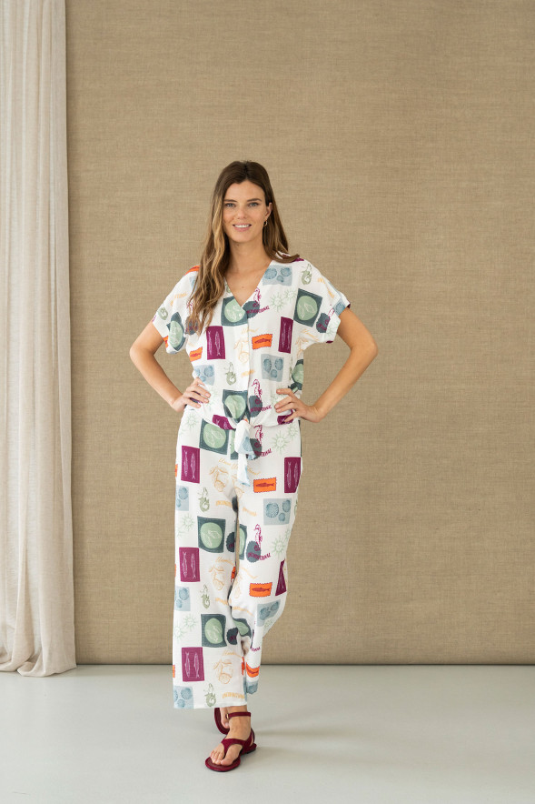 Camisa estampada con nudo